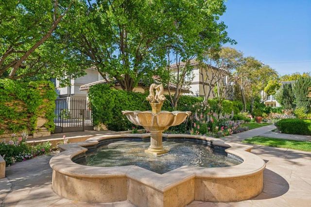 206 Everett Avenue, Palo Alto, CA 94301