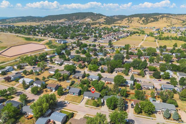 4415 PATRIOT LN, Rapid City, SD 57701