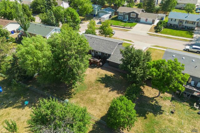 4415 PATRIOT LN, Rapid City, SD 57701