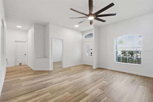 814 CYPRESS OAK CIRCLE, Deland, FL 32720
