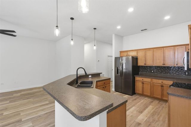 814 CYPRESS OAK CIRCLE, Deland, FL 32720