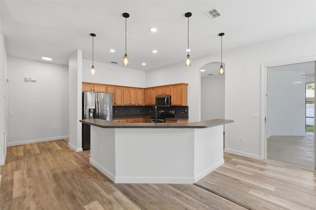 814 CYPRESS OAK CIRCLE, Deland, FL 32720