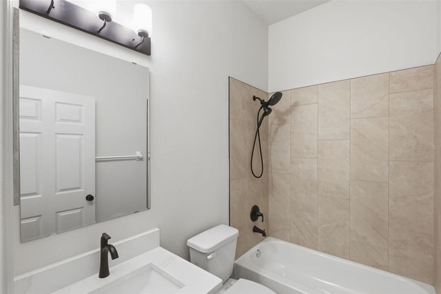 814 CYPRESS OAK CIRCLE, Deland, FL 32720