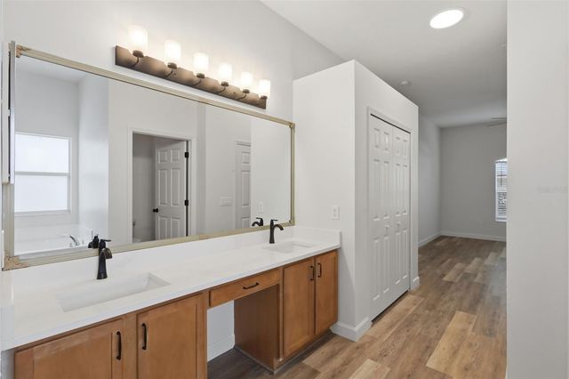 814 CYPRESS OAK CIRCLE, Deland, FL 32720