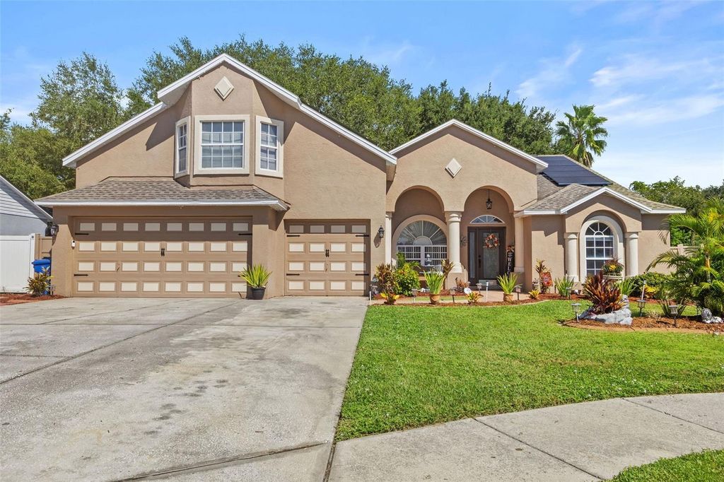 Image 1 of property listing at 11530 ANDY DRIVE, Riverview, FL 33569
