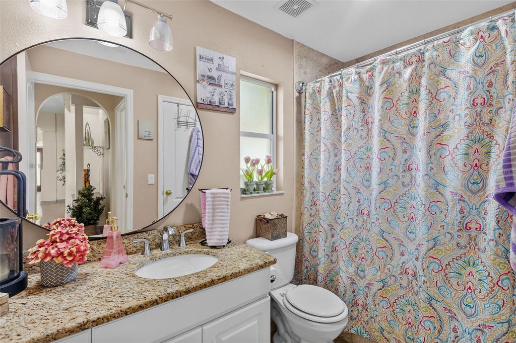 Image 40 of property listing at 11530 ANDY DRIVE, Riverview, FL 33569
