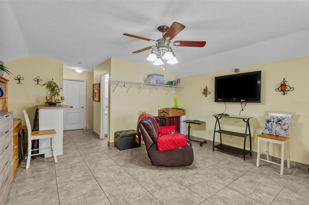 Image 48 of property listing at 11530 ANDY DRIVE, Riverview, FL 33569