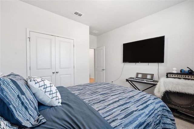 196 Summit Pointe Drive, Dallas, GA 30132