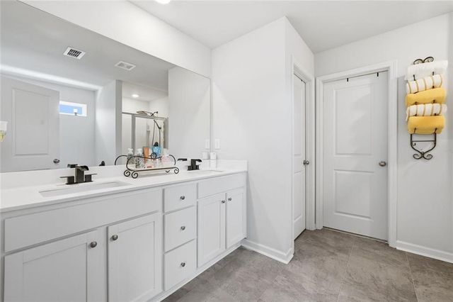 196 Summit Pointe Drive, Dallas, GA 30132