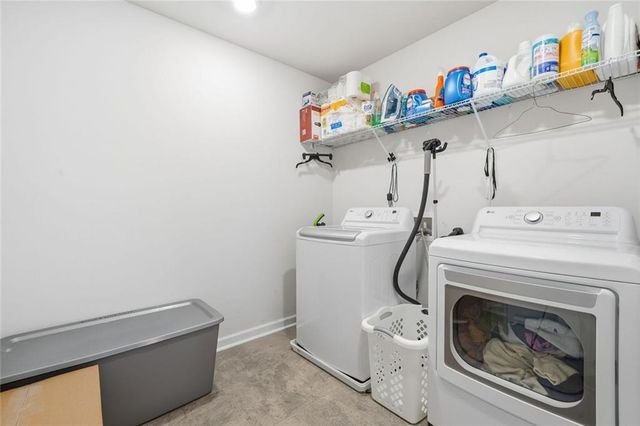 196 Summit Pointe Drive, Dallas, GA 30132