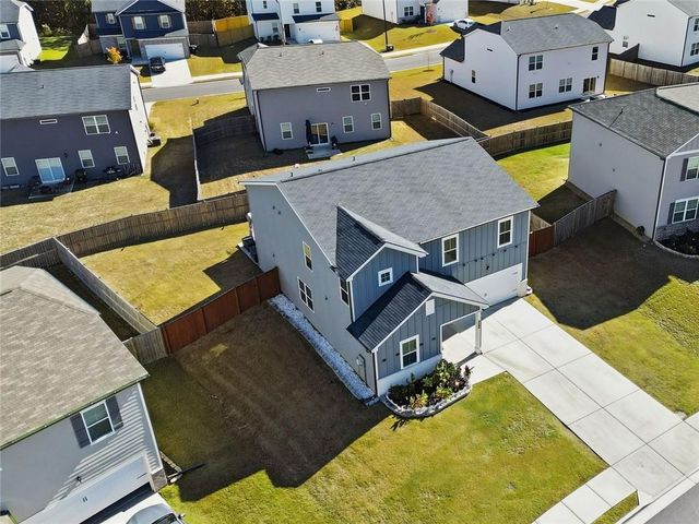 196 Summit Pointe Drive, Dallas, GA 30132