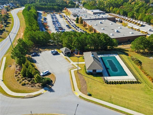 196 Summit Pointe Drive, Dallas, GA 30132