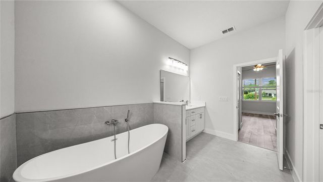 18382 ELGIN AVENUE, Port Charlotte, FL 33948