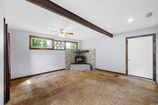 516 E Elm Street, Cabot, AR 72023