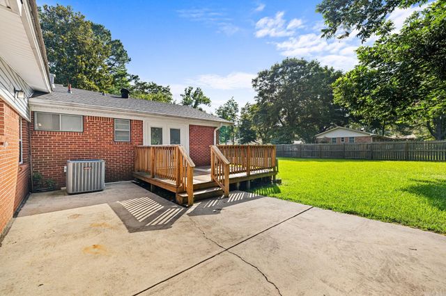516 E Elm Street, Cabot, AR 72023