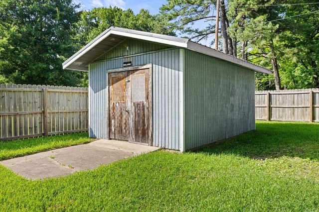 516 E Elm Street, Cabot, AR 72023