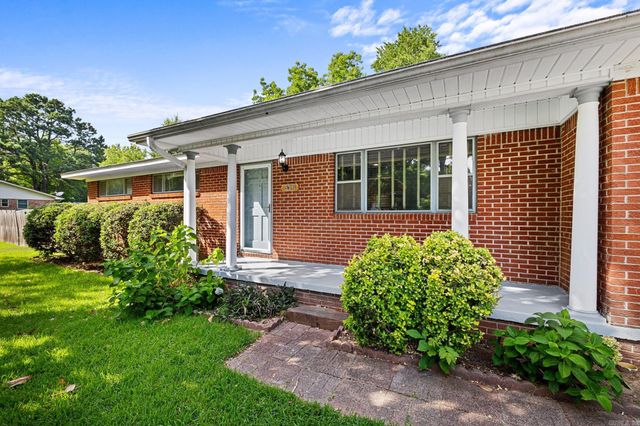 516 E Elm Street, Cabot, AR 72023