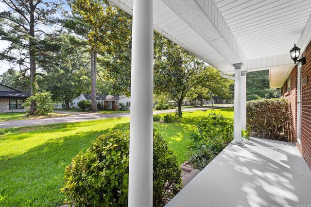 516 E Elm Street, Cabot, AR 72023
