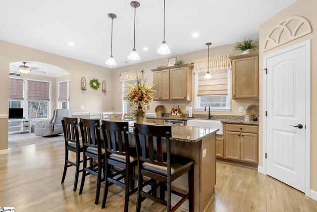 837 Ashton Ridge Road, Inman, SC 29349