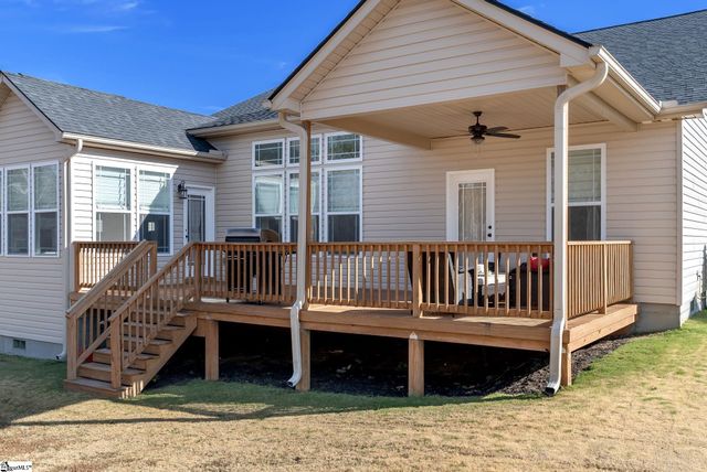 837 Ashton Ridge Road, Inman, SC 29349