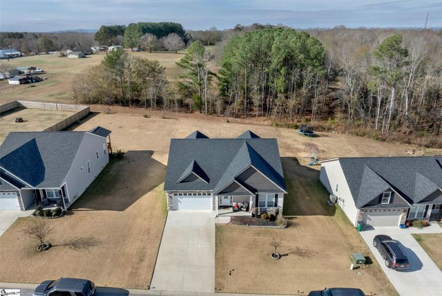 837 Ashton Ridge Road, Inman, SC 29349