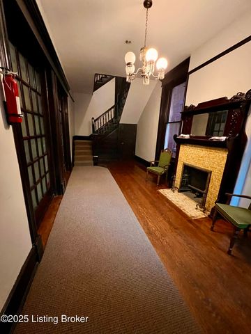 1436 S 4th St 1, Louisville, KY 40208