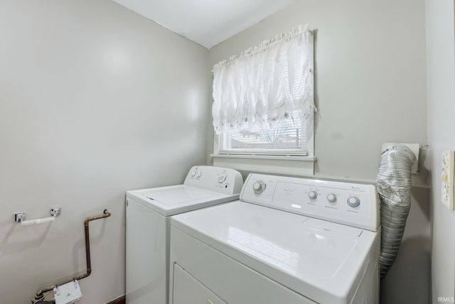 4712 Foxgrove Avenue, Fort Wayne, IN 46818