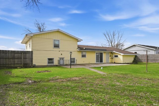 4712 Foxgrove Avenue, Fort Wayne, IN 46818