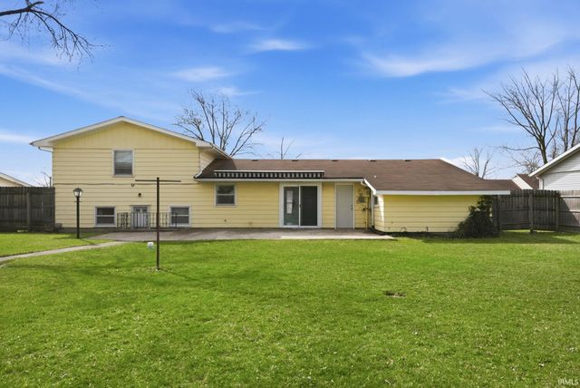 4712 Foxgrove Avenue, Fort Wayne, IN 46818