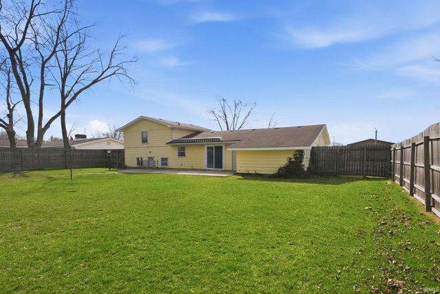 4712 Foxgrove Avenue, Fort Wayne, IN 46818