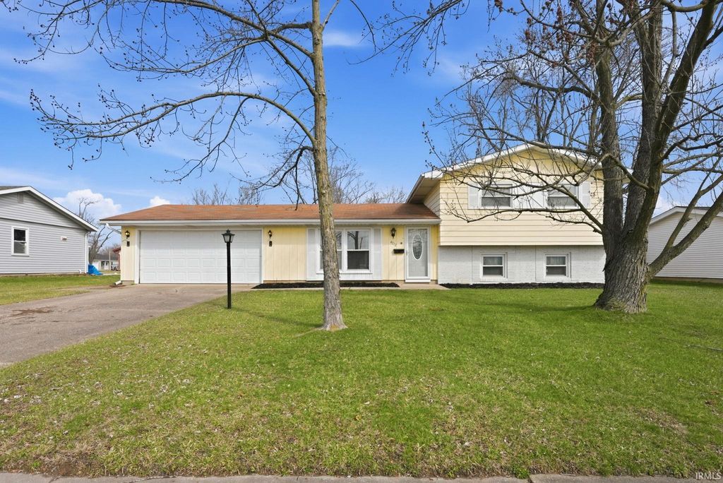4712 Foxgrove Avenue, Fort Wayne, IN 46818