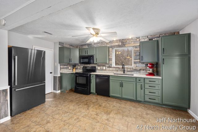 11769 Old Belding Road Ne, Grattan Twp, MI 48809