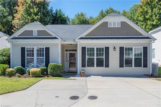 5028 Brian Center Lane, Winston-salem, NC 27106