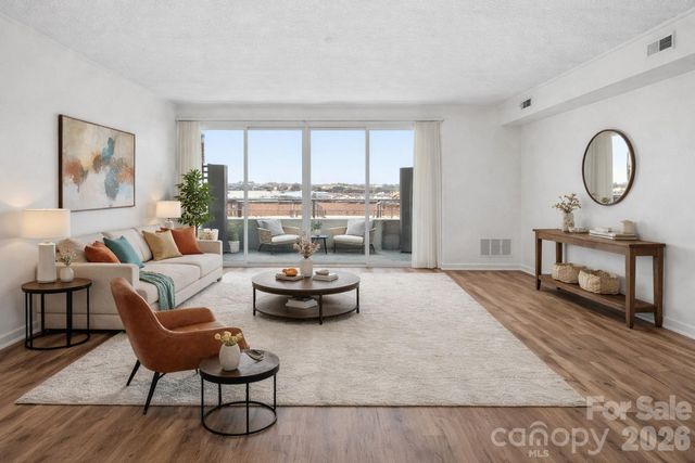 1300 Reece Road 312, Charlotte, NC 28209