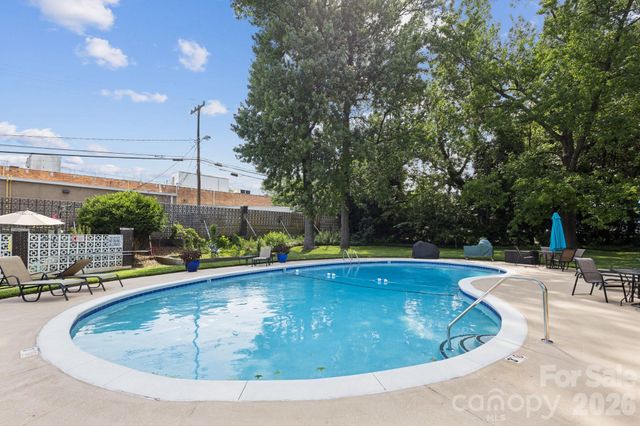 1300 Reece Road 312, Charlotte, NC 28209