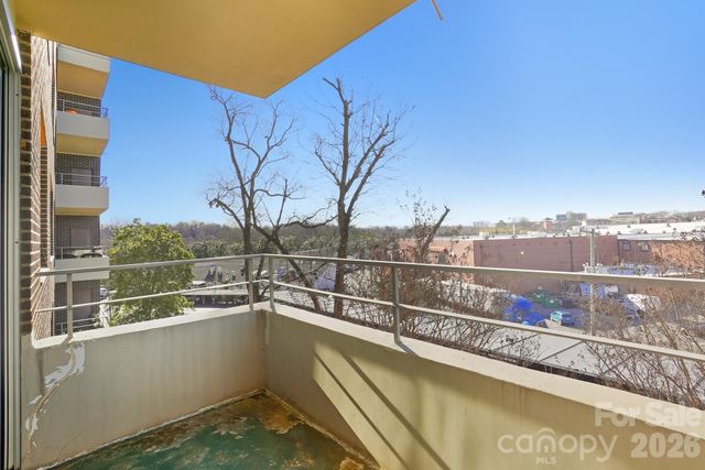 1300 Reece Road 312, Charlotte, NC 28209