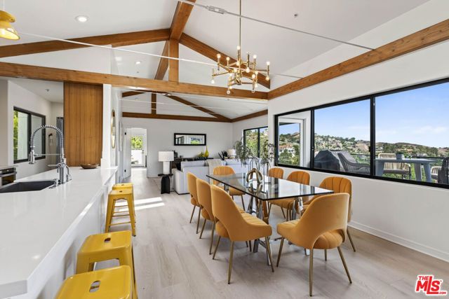 14 Stallion Road, Bell Canyon, CA 91307