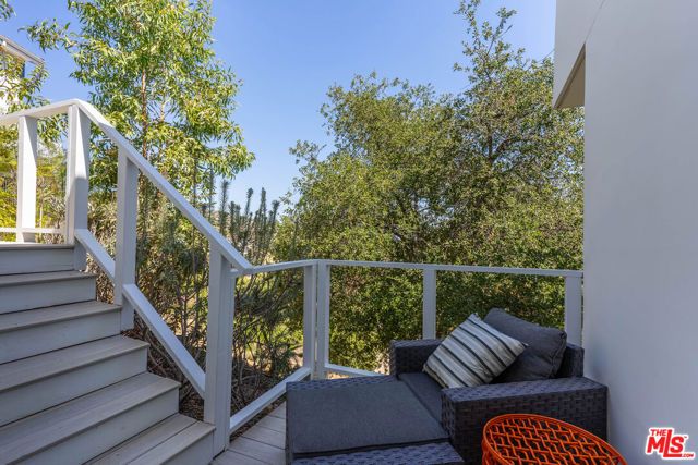 14 Stallion Road, Bell Canyon, CA 91307
