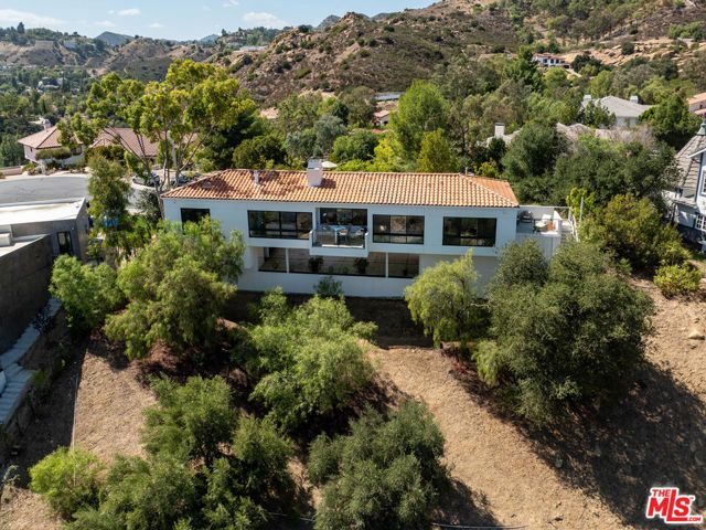 14 Stallion Road, Bell Canyon, CA 91307