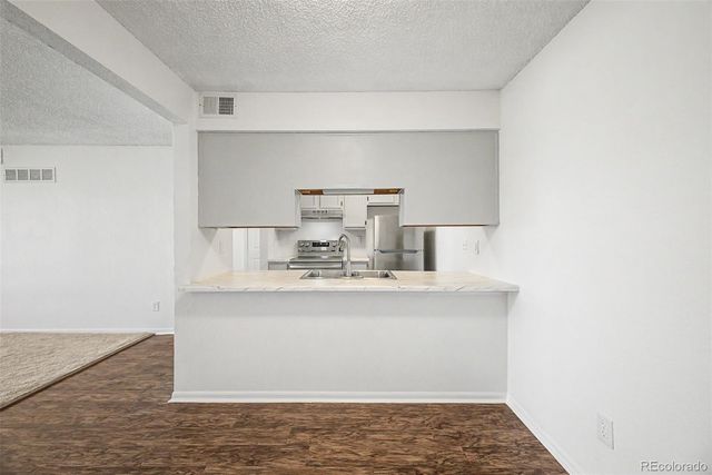 519 Wright Street 204, Lakewood, CO 80228