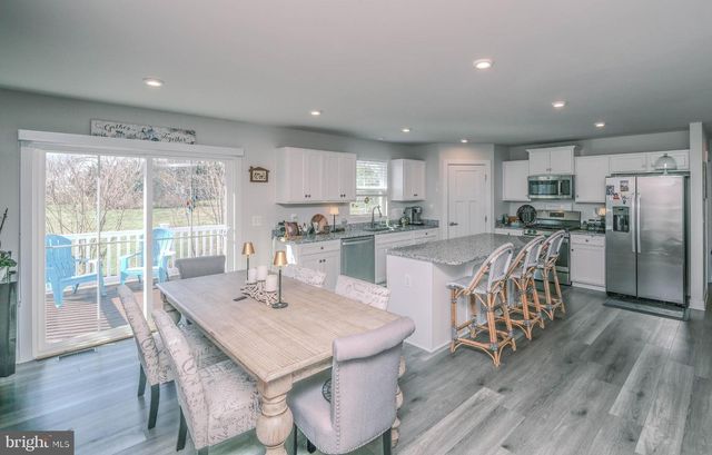 108 BUENA VISTA DR, Stephens City, VA 22655