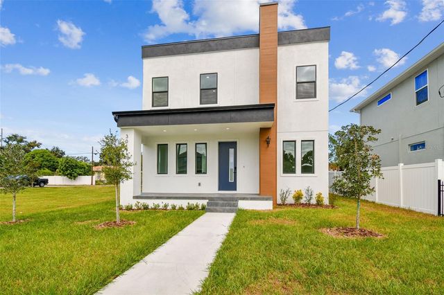 3017 W SPRUCE STREET, Tampa, FL 33607