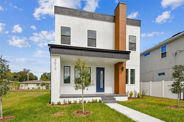 3017 W SPRUCE STREET, Tampa, FL 33607