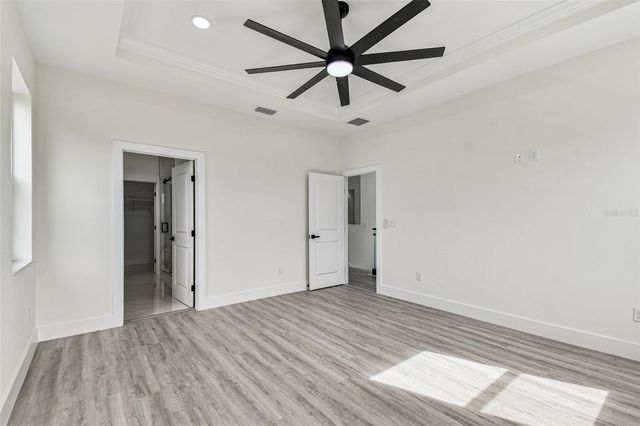 3017 W SPRUCE STREET, Tampa, FL 33607