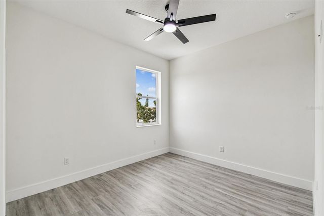 3017 W SPRUCE STREET, Tampa, FL 33607