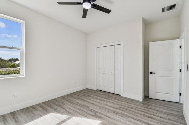 3017 W SPRUCE STREET, Tampa, FL 33607