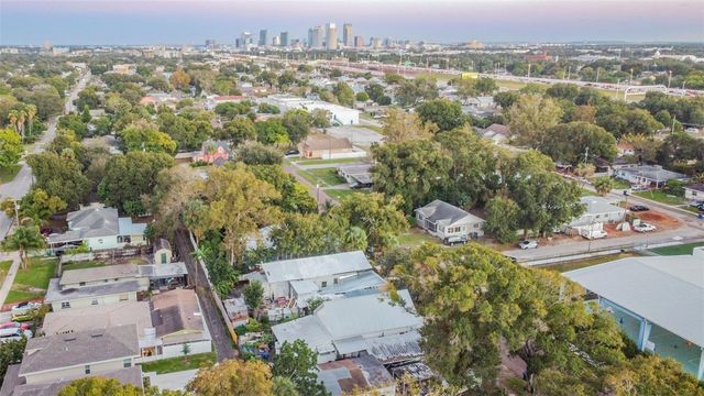 3017 W SPRUCE STREET, Tampa, FL 33607