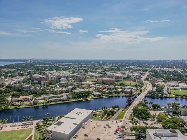 3017 W SPRUCE STREET, Tampa, FL 33607