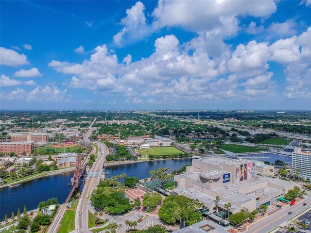 3017 W SPRUCE STREET, Tampa, FL 33607