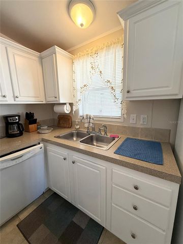 6904 CORTEZ ROAD W 10, Bradenton, FL 34210